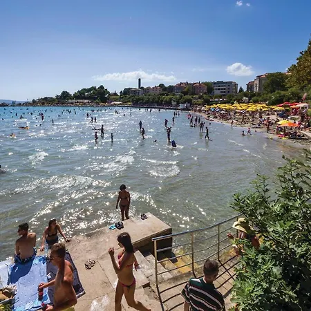 Gorgeous In ספליט